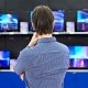 ۶ اشتباه که هنگام خرید تلویزیون